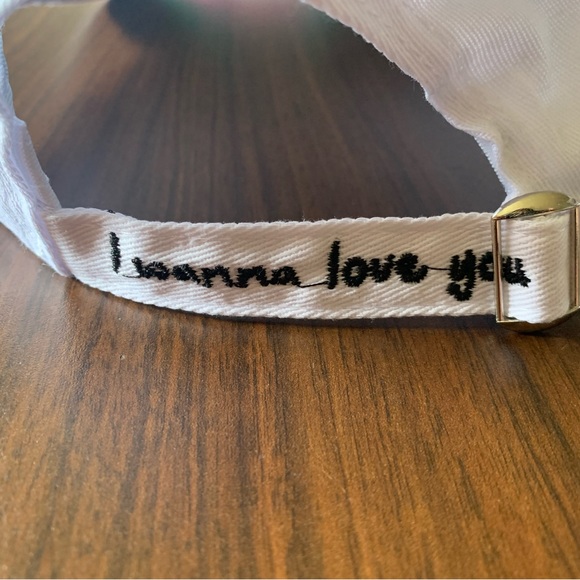 Letter Embroidery 🧵 Baseball Cap 🧢 - Picture 3 of 4